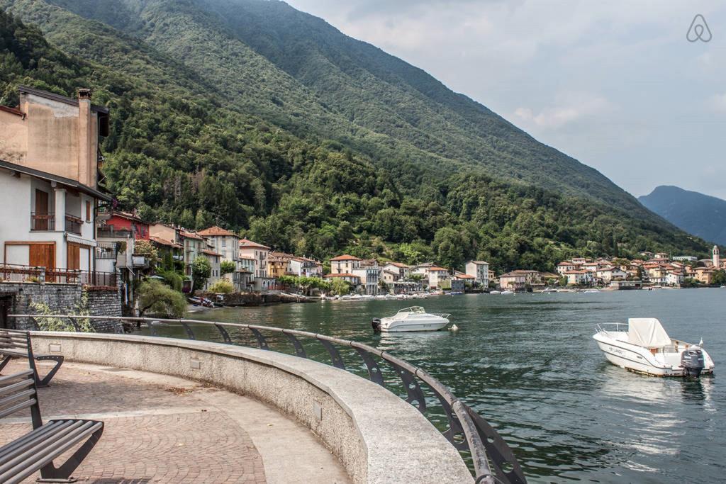 La Mansarda sul Lago Lezzeno Camera foto