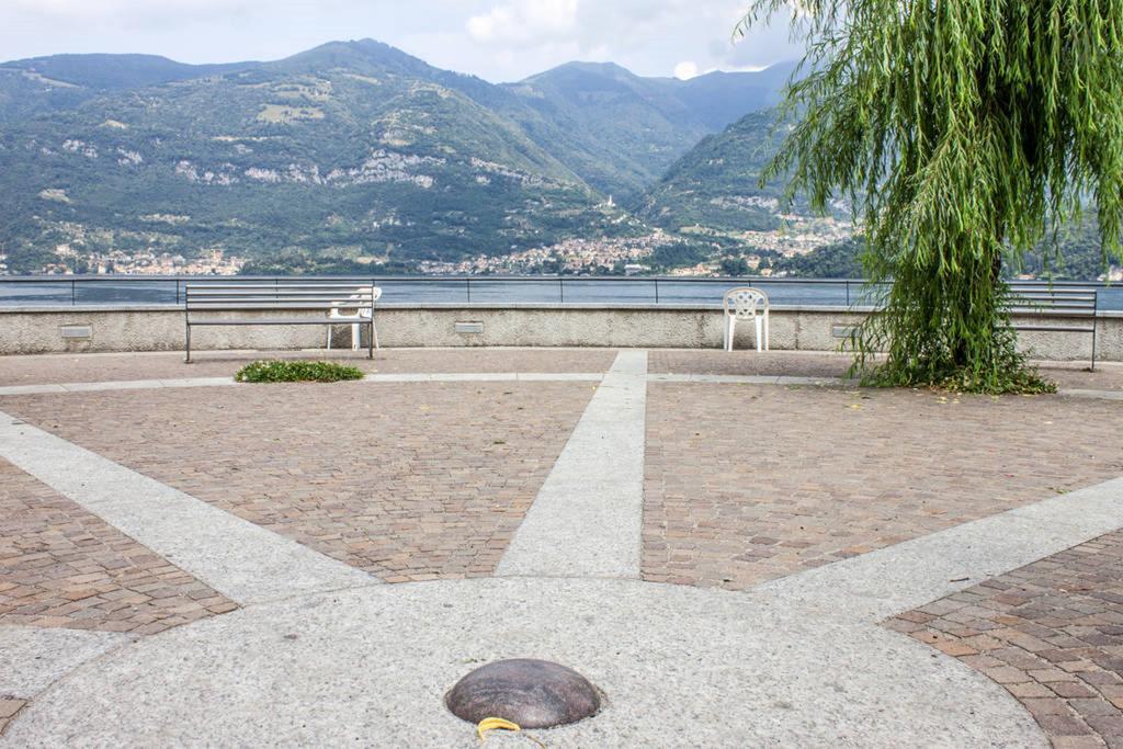 La Mansarda sul Lago Lezzeno Camera foto