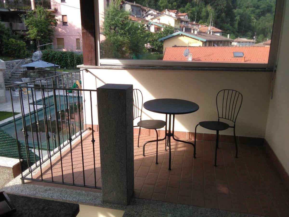 La Mansarda sul Lago Lezzeno Esterno foto